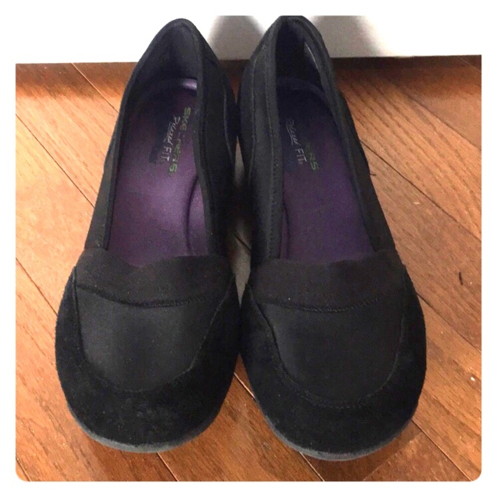 Sketchers Memory Foam Shoe. - image 1